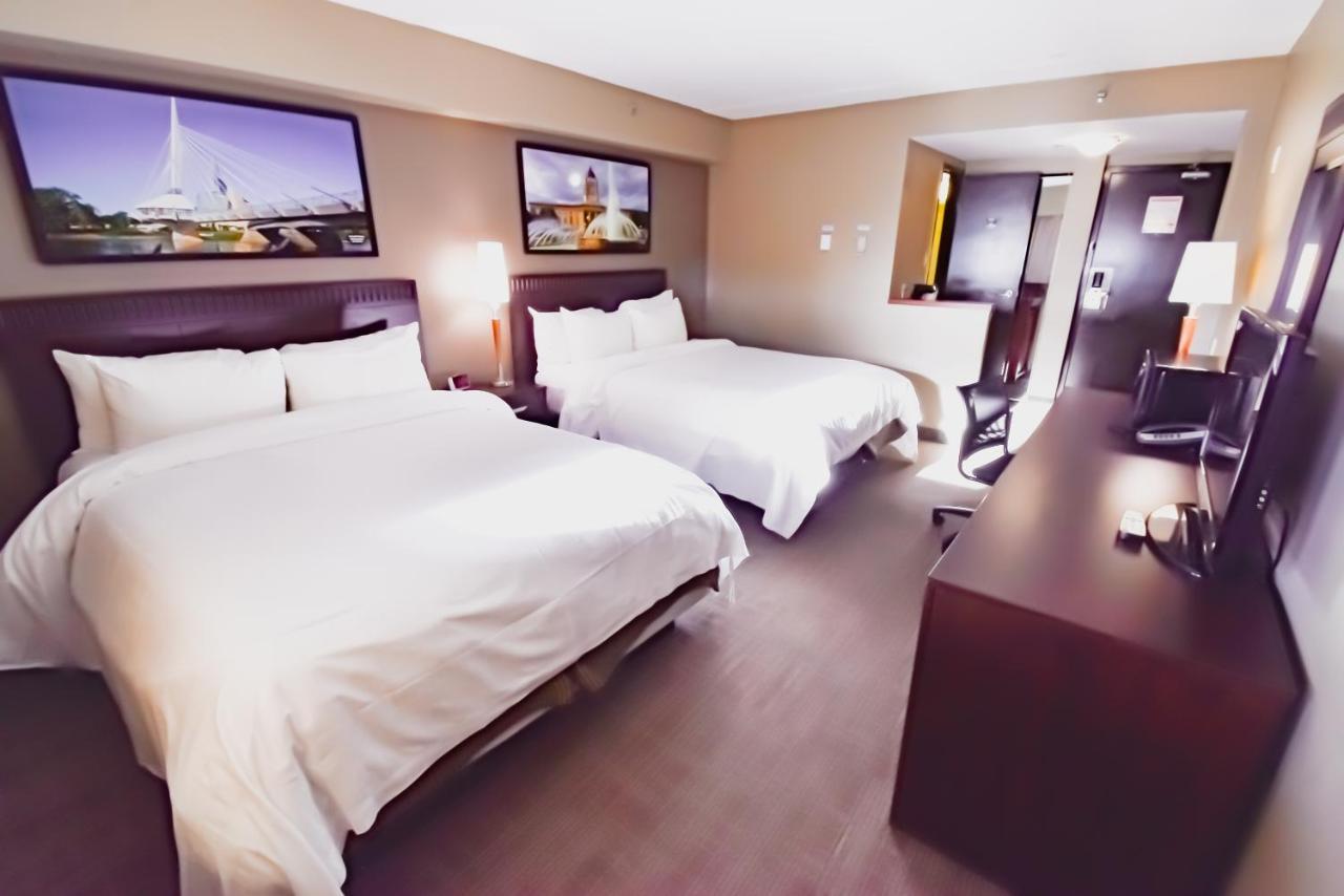 Canad Inns Destination Centre Polo Park Виннипег Экстерьер фото